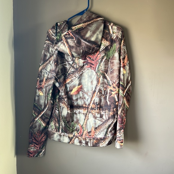 Huntworth Hoodie - Picture 2 of 3